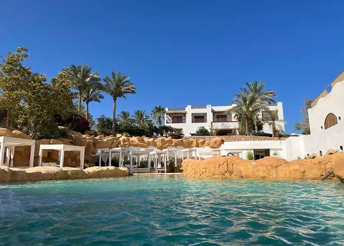 Daire ℂoral Bay Dream - Luxury Sunset Sea View *